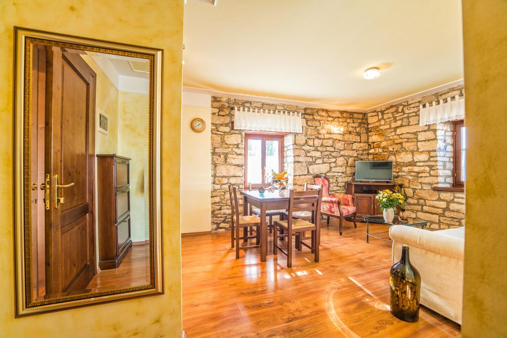 Aparthotel Katalyma 828 Kanfanar Exteriér fotografie